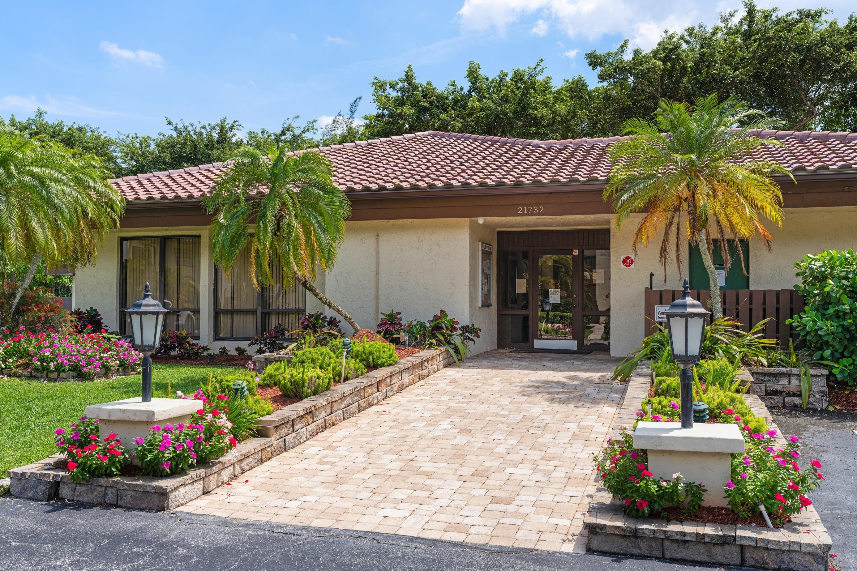 21757 Arriba Real, Unit 30H Boca Raton, FL 33433 - Photo 18 of 26 Clubhouse