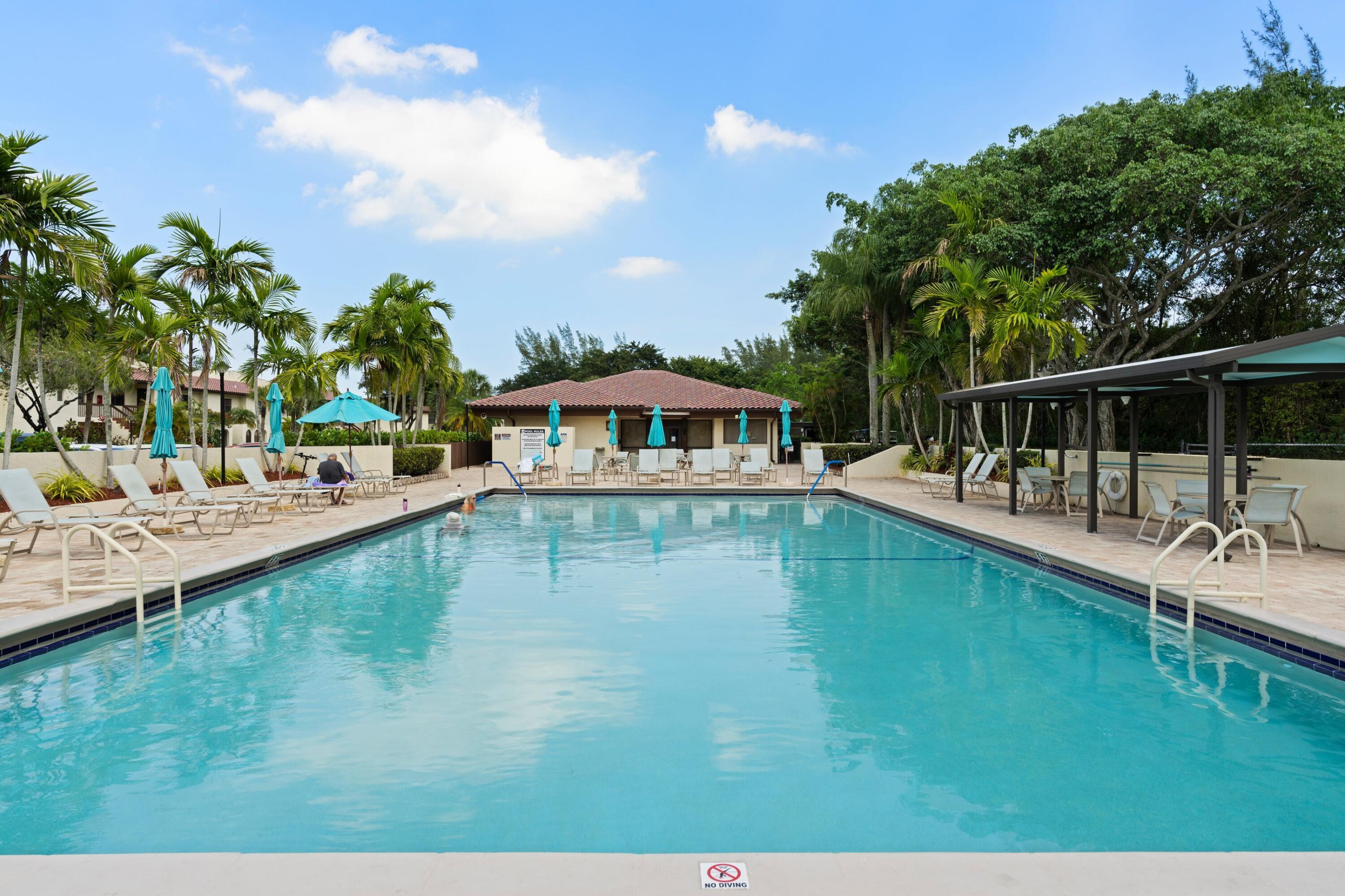 21757 Arriba Real, Unit 30H Boca Raton, FL 33433 - Photo 20 of 26 Pool & Patio