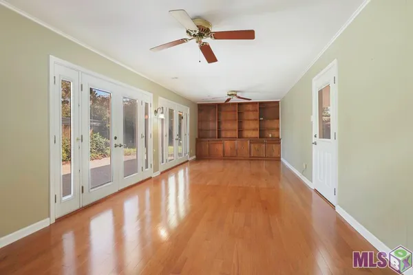 $389,999 | 628 College Hill Drive, Baton Rouge, LA 70808