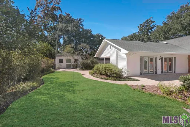 $399,999 | 628 College Hill Drive, Baton Rouge, LA 70808