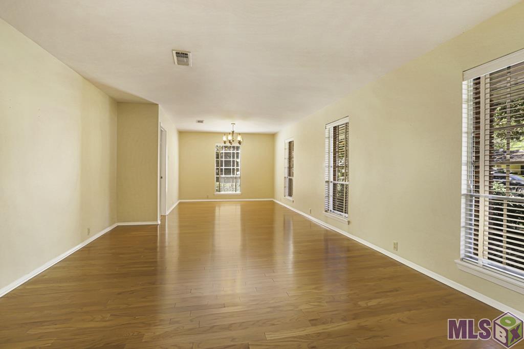 628 College Hill Drive Baton Rouge, LA 70808 - Photo 7 of 35