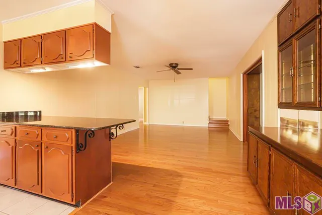 $399,999 | 628 College Hill Drive, Baton Rouge, LA 70808