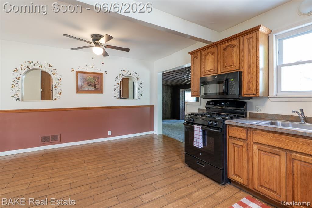 10195 Stark Road Livonia, MI 48150 - Photo 20 of 43