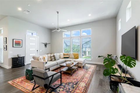 $550,000 | 6025 Seville Drive, Austin, TX 78724