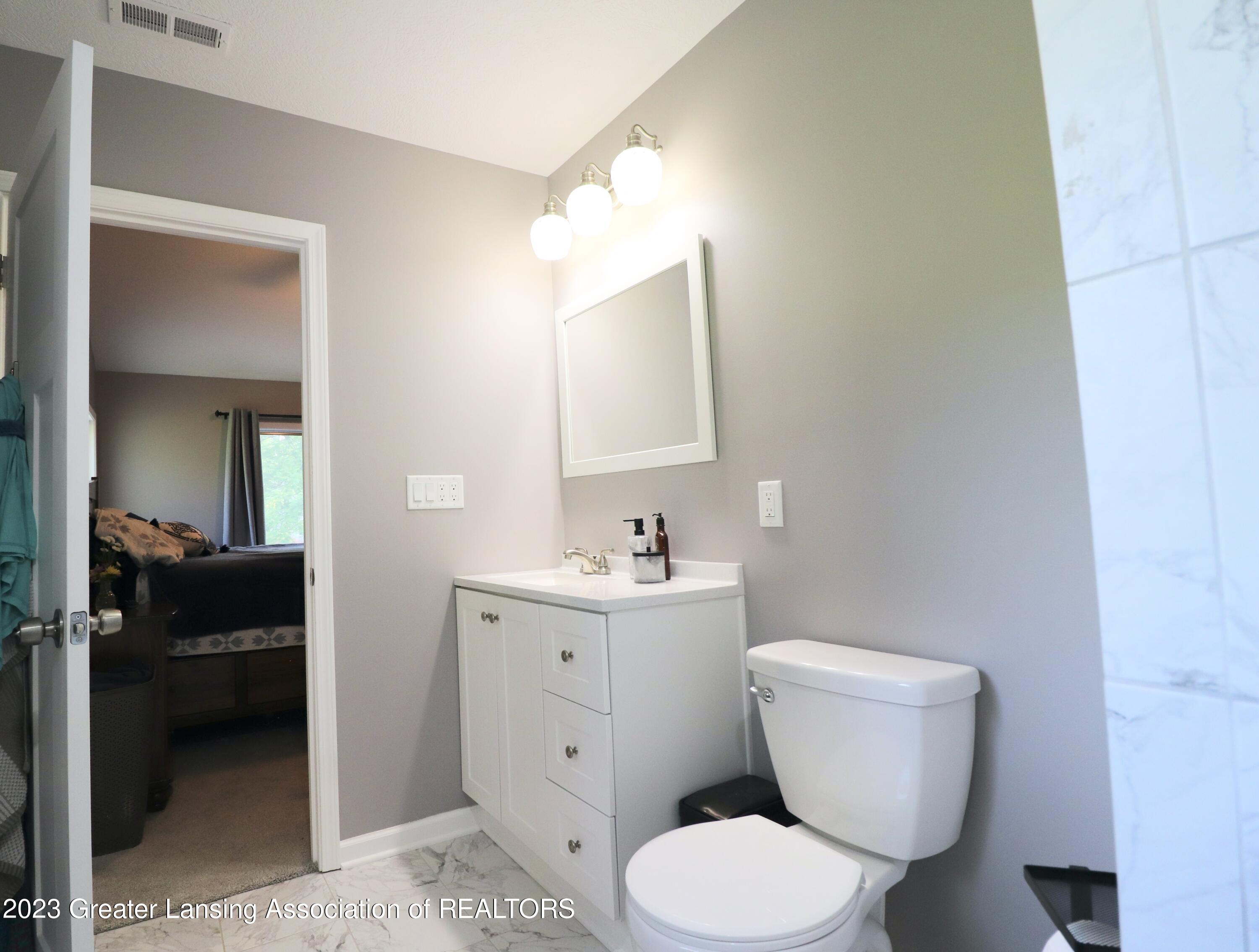 2324 Raby Road East Lansing, MI 48823 - Photo 22 of 34 3F3119A5-14E2-441D-94F0-E838E70D8863_1_2