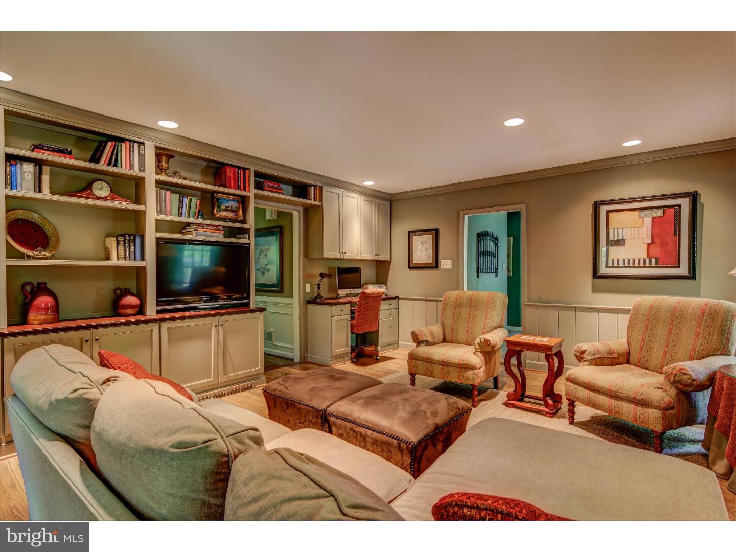 640 Malin Road Newtown Square, PA 19073 - Photo 13 of 24 a living room with furniture and a flat screen tv