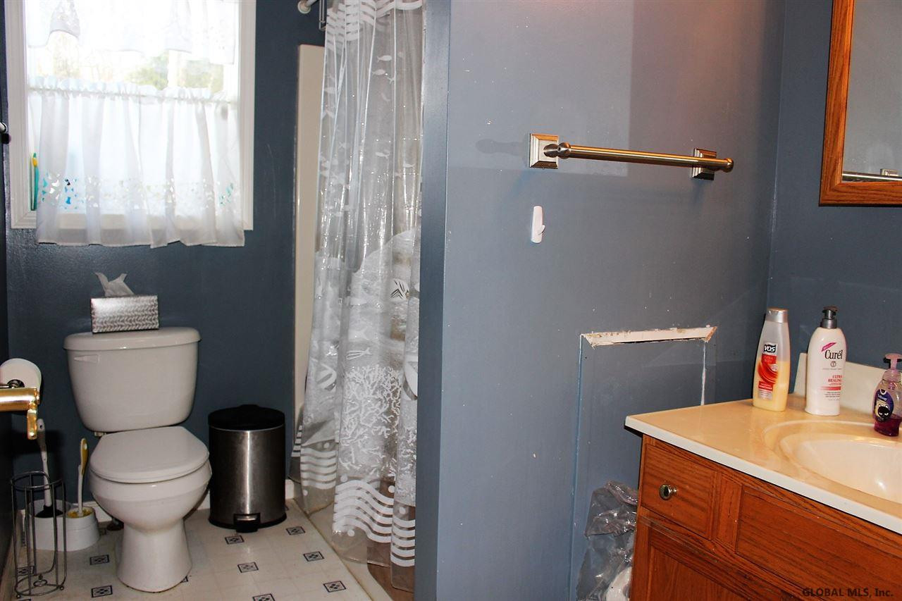 310 Currybush Road Rotterdam, NY 12306 - Photo 7 of 25 Photo 7