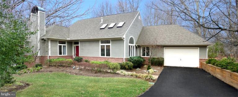 1602 North Village Road Reston, VA 20194 - Photo 1 of 30 Exterior (Main)