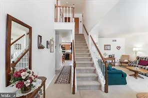 a view of entryway and hall