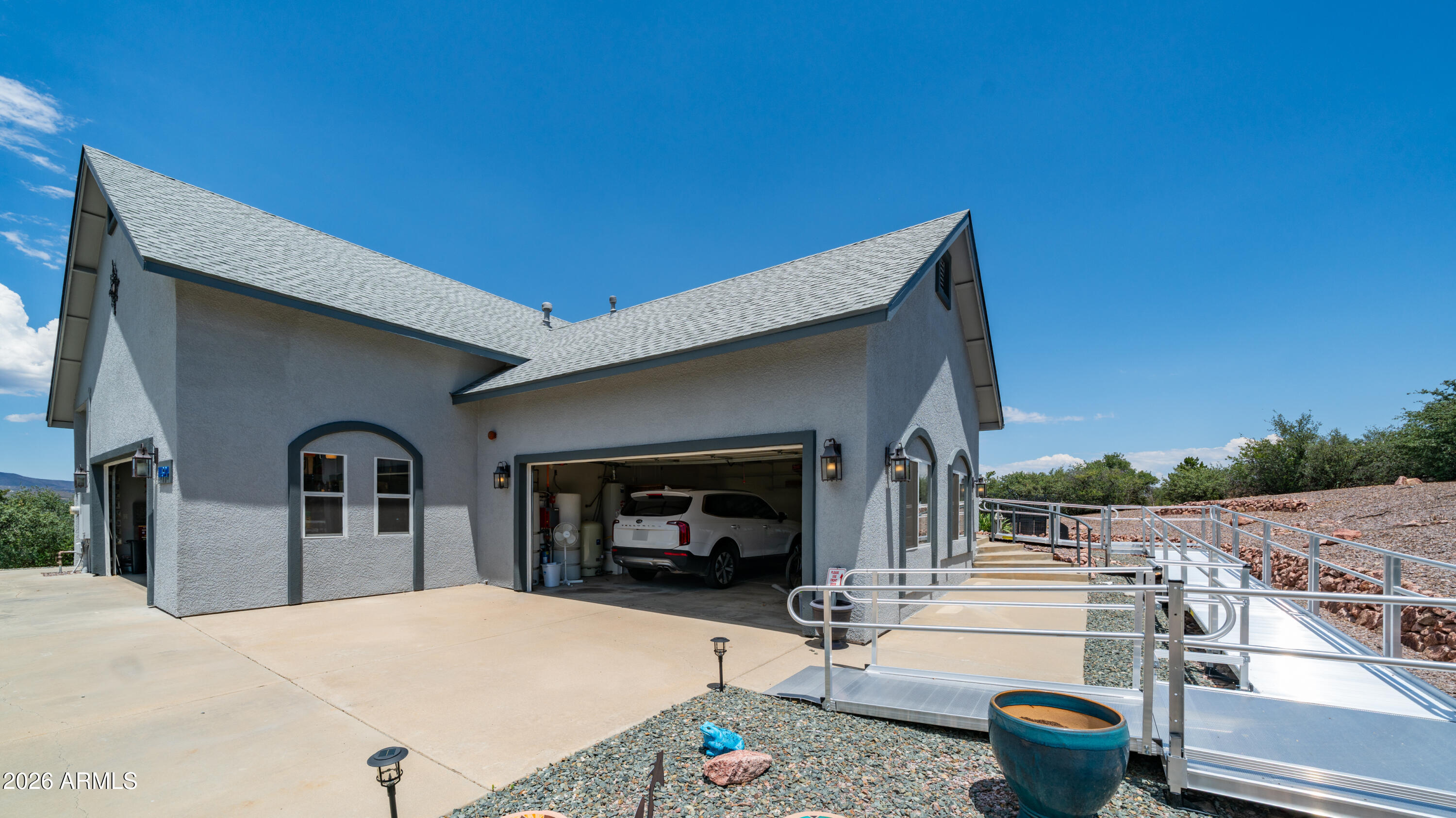 14324 East Meadow Road Dewey, AZ 86327 - Photo 7 of 65