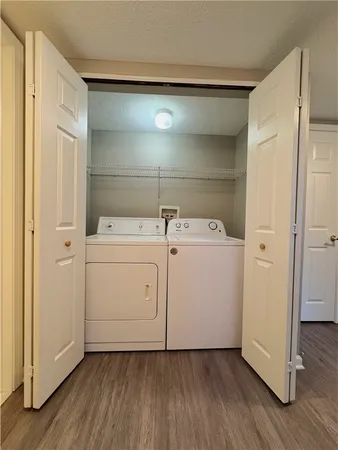 $2,919 | 35 Captains Cove Lane, Webster, NY 14580