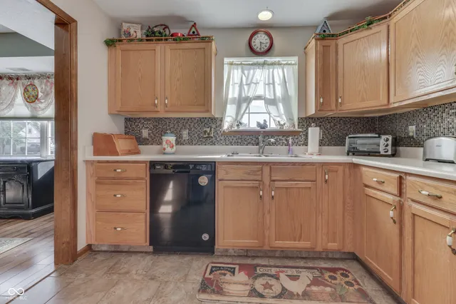 $324,900 | 1804 Acorn Road, Franklin, IN 46131