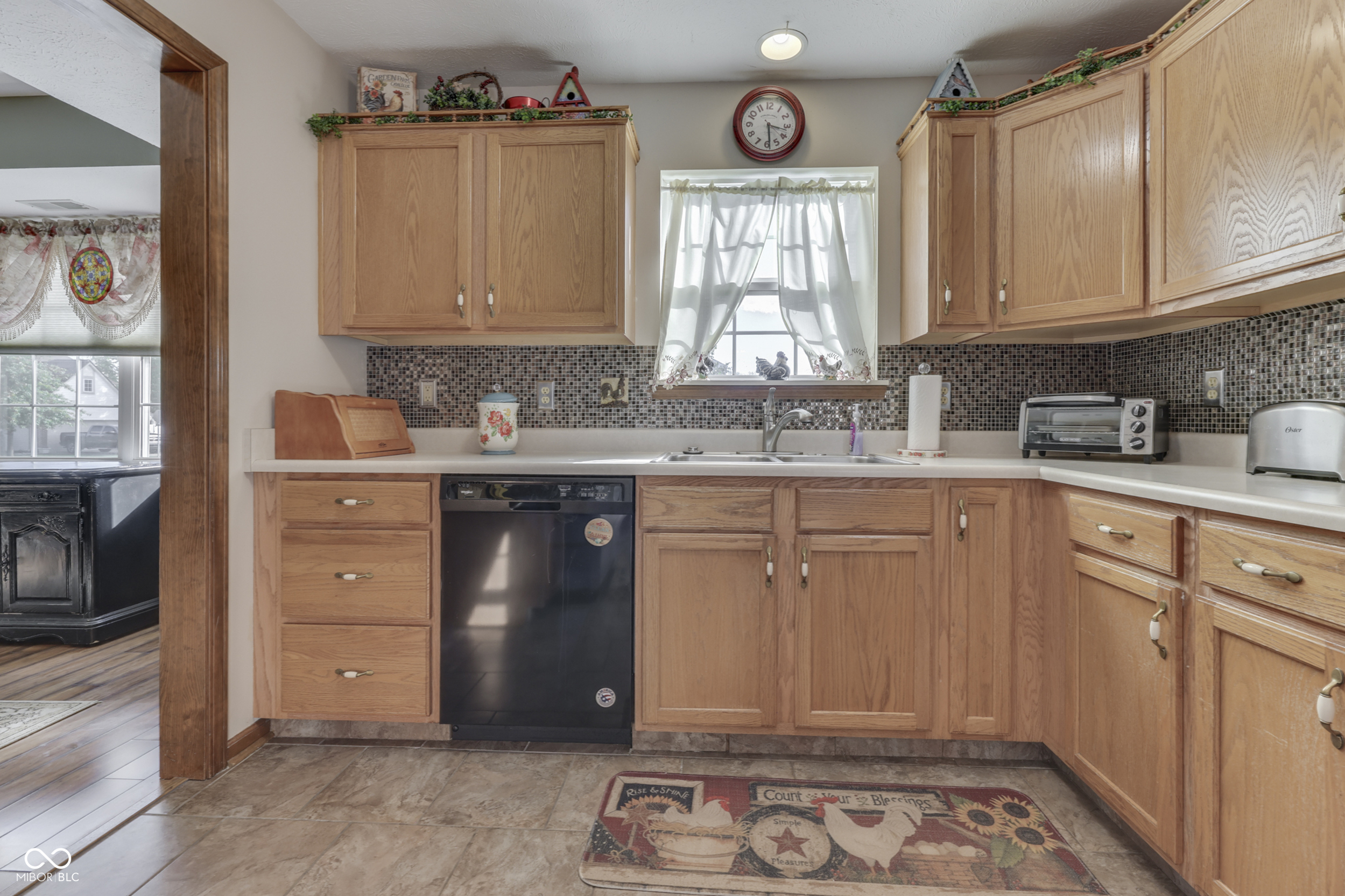 1804 Acorn Road Franklin, IN 46131 - Photo 18 of 53 Gallery Image 18