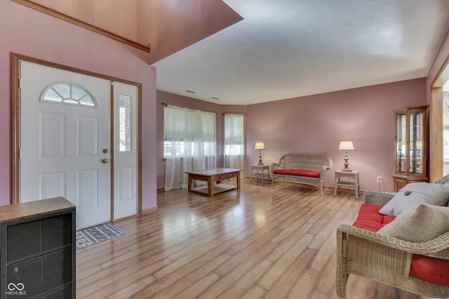 $324,900 | 1804 Acorn Road, Franklin, IN 46131