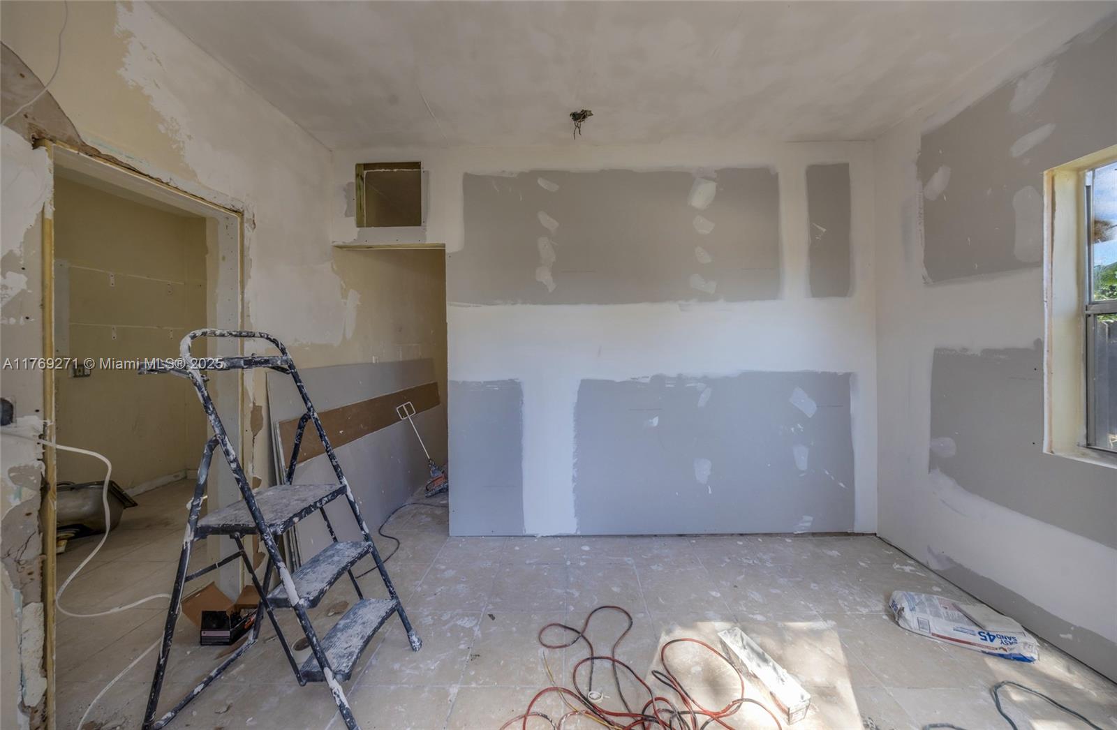 414 Phippen Waiters Road Dania Beach, FL 33004 - Photo 7 of 7