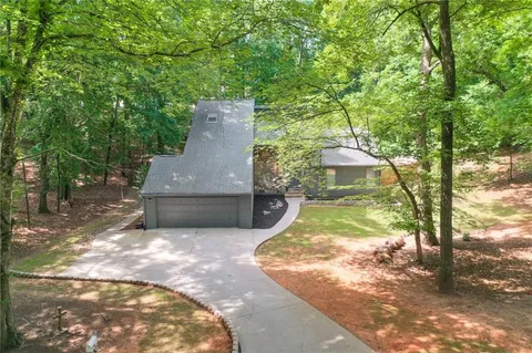 $725,000 | 505 Woodman Place, Roswell, GA 30076