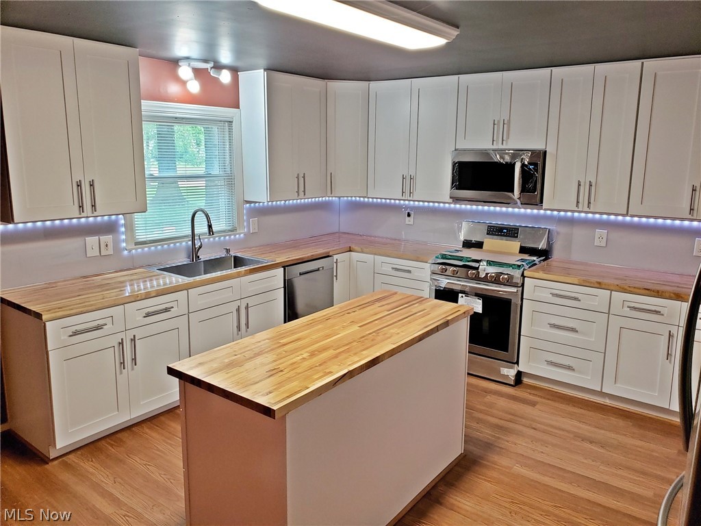 1919 Brainard Road Lyndhurst, OH 44124 - Photo 5 of 34