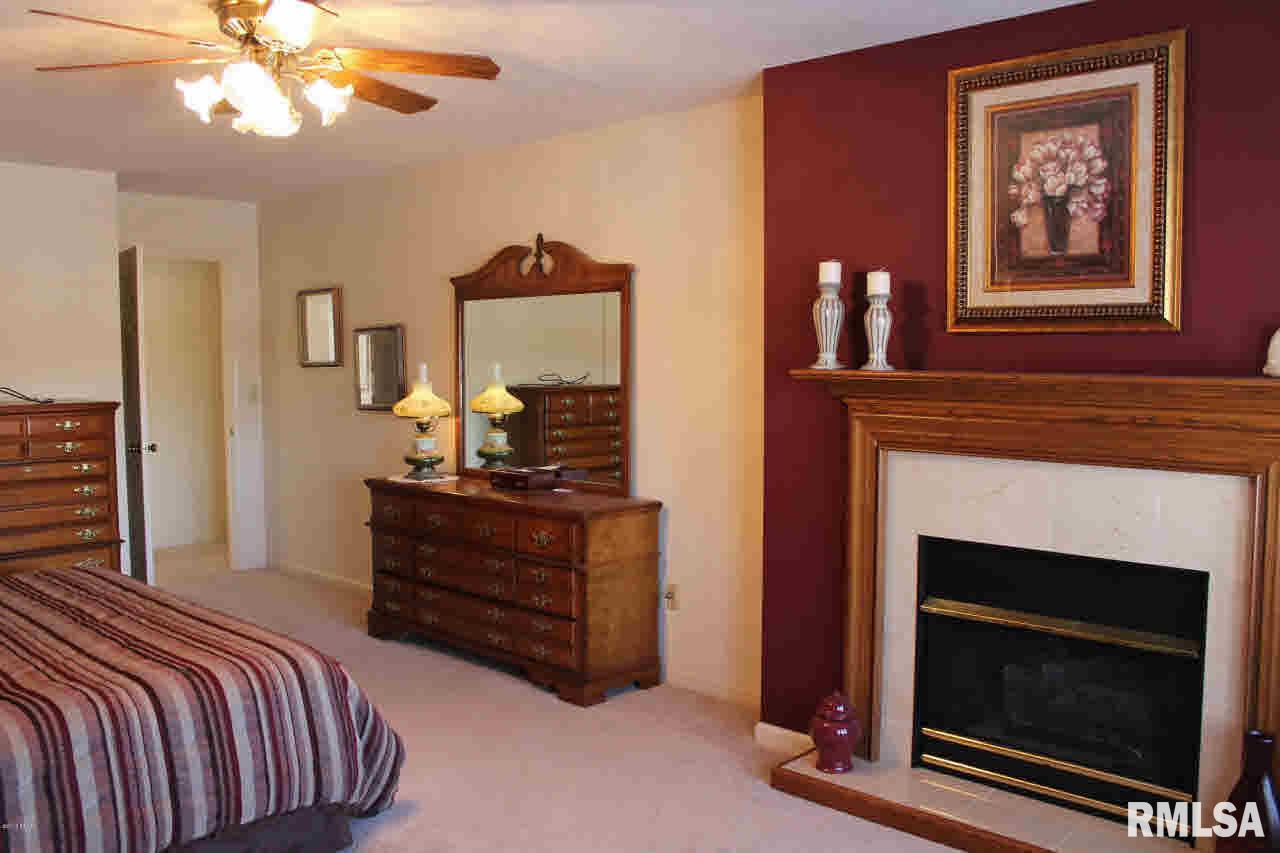 1802 Calico Road Marion, IL 62959 - Photo 15 of 19