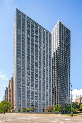 $259,999 | 1550 North Lake Shore Drive, Unit 25E, Chicago, IL 60610
