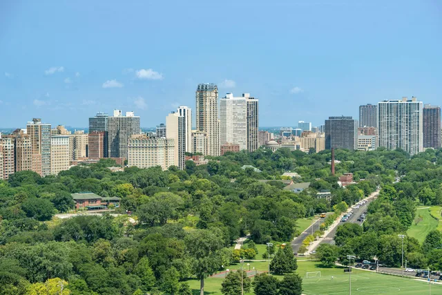 $259,999 | 1550 North Lake Shore Drive, Unit 25E, Chicago, IL 60610