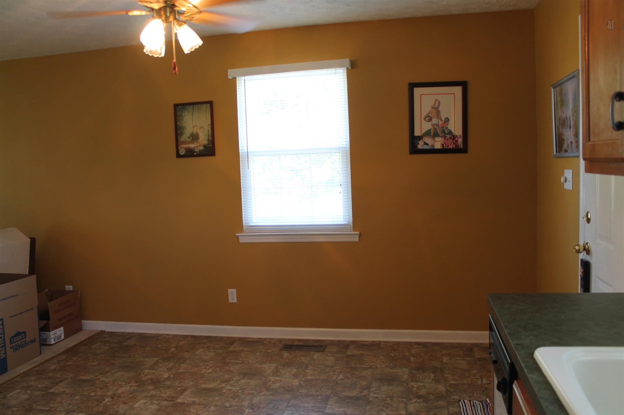 1393 Rutledge Ln. Lebanon, TN 37087 - Photo 8 of 17 Eat in kitchen
