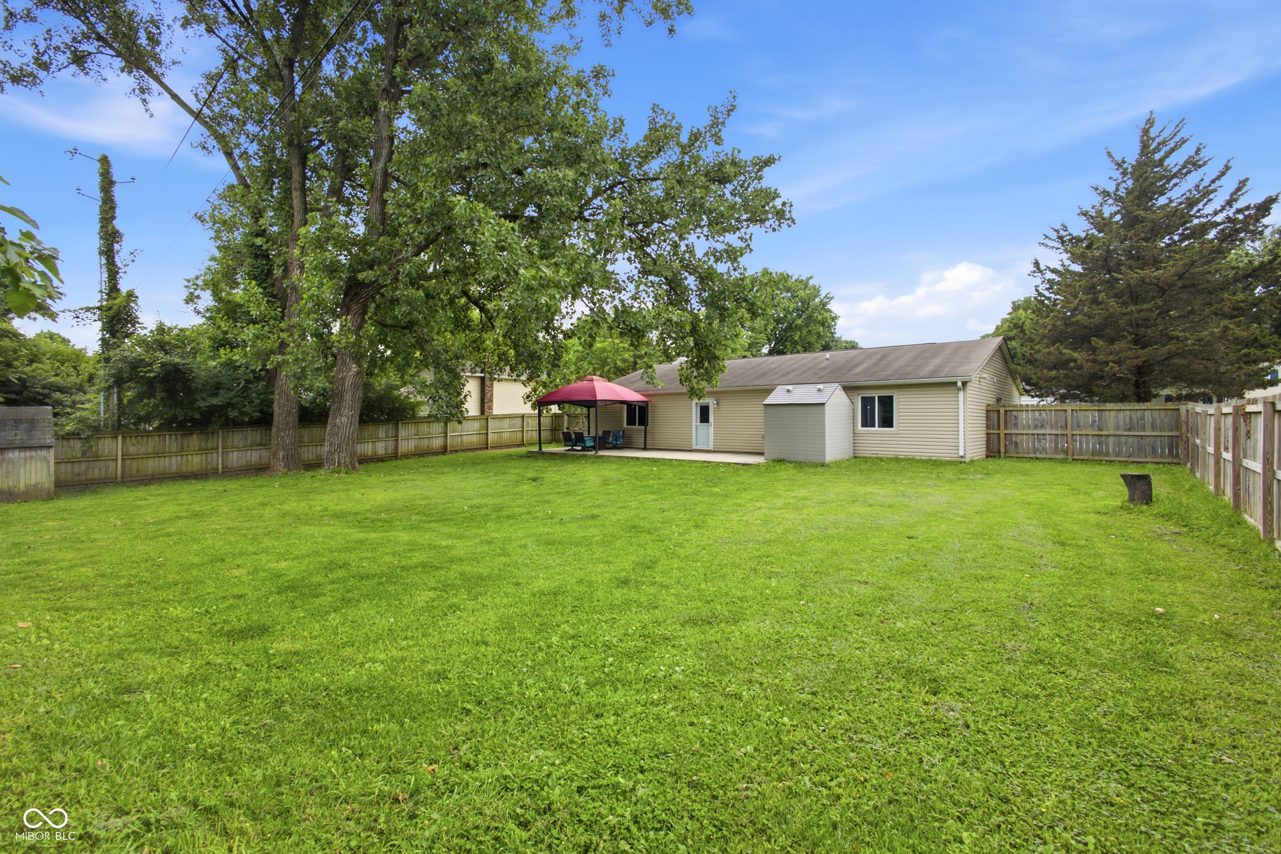 975 Stonegate Road Greenwood, IN 46142 - Photo 27 of 30