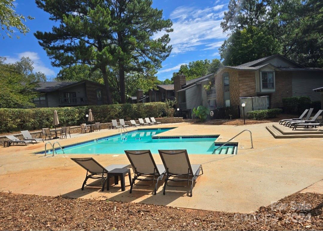 4906 Sardis Road, Unit C Charlotte, NC 28270 - Photo 22 of 23 Gallery Image 22