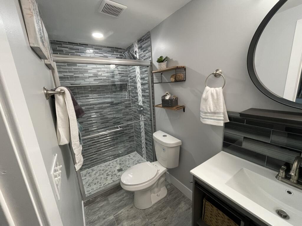 2619 Chester Road Columbus, OH 43231 - Photo 2 of 14 02-Photo 2