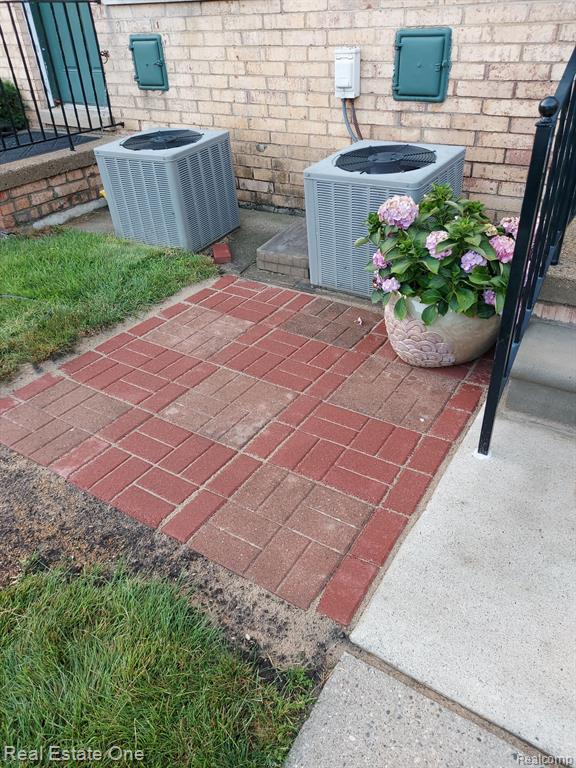 428 Miller Avenue, Unit 65 Rochester, MI 48307 - Photo 5 of 31