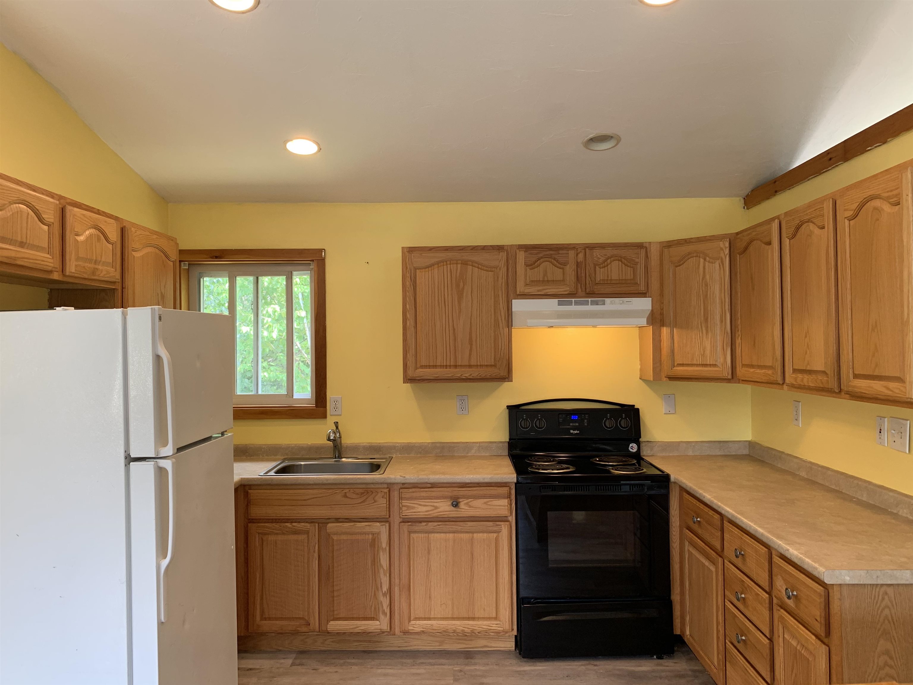 21 Stevens Road Effingham, NH 03882 - Photo 4 of 18