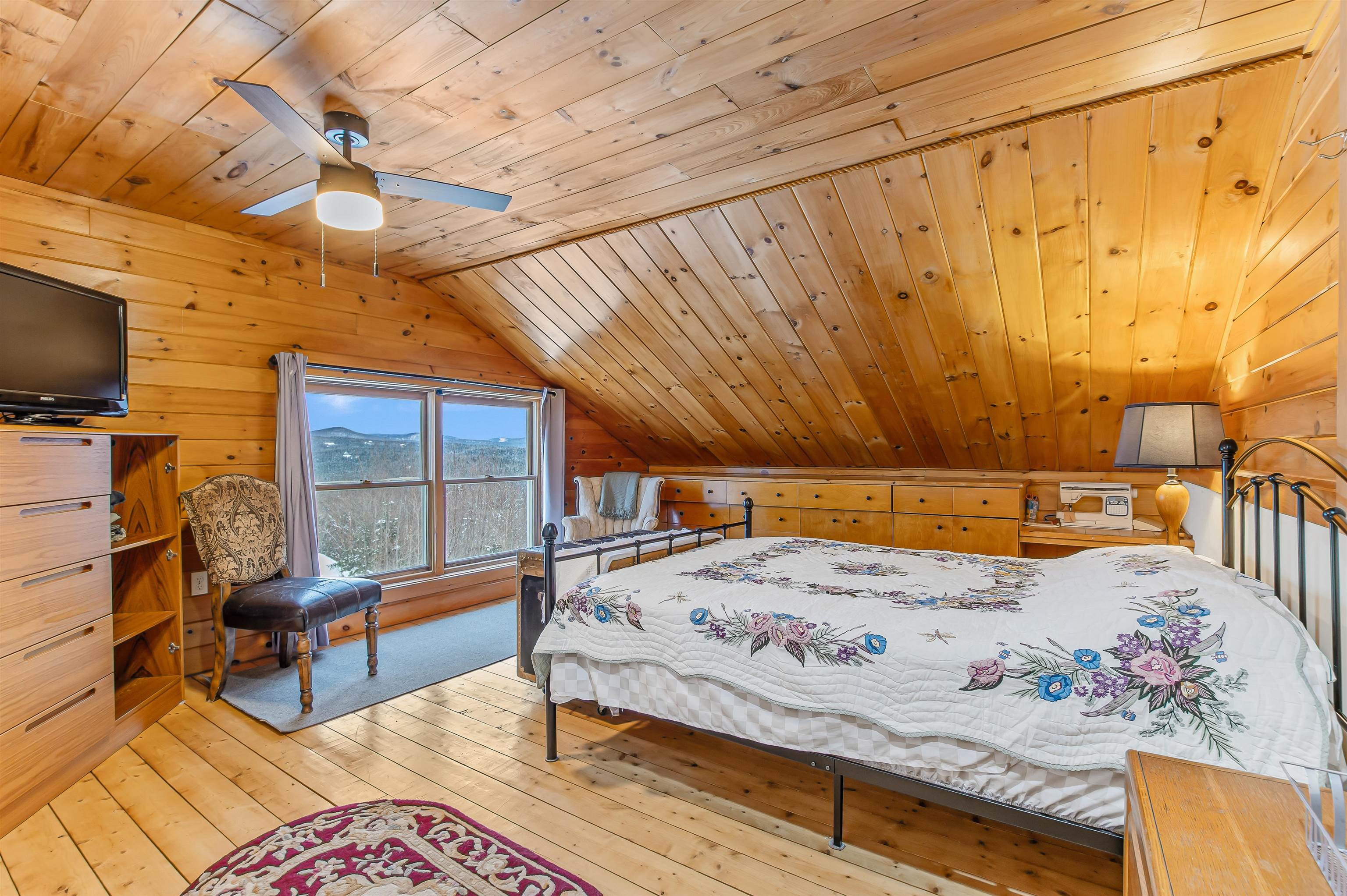 136 Spring Road Pittsburg, NH 03592 - Photo 14 of 35 Gallery Image 14