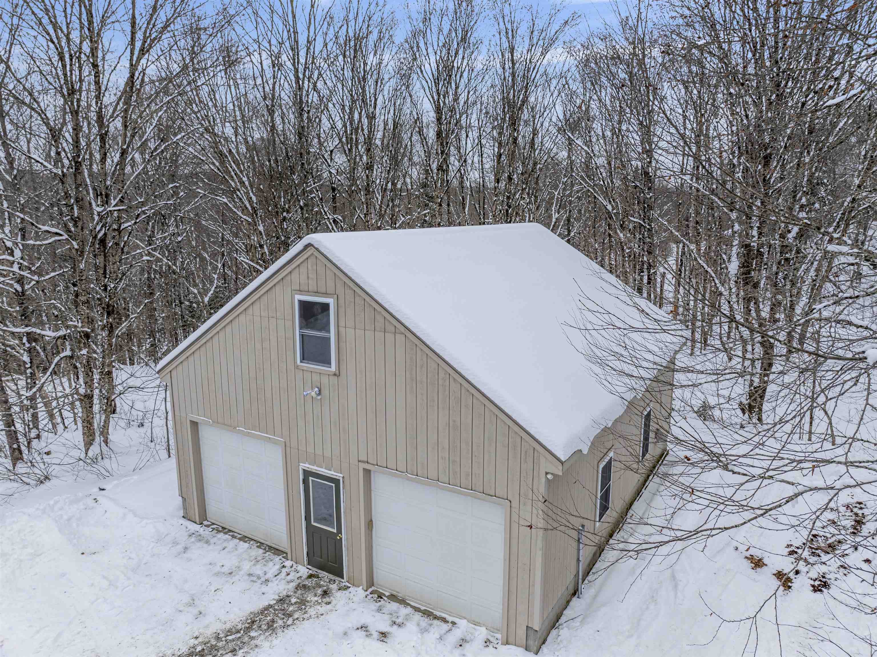 136 Spring Road Pittsburg, NH 03592 - Photo 22 of 35 Gallery Image 22