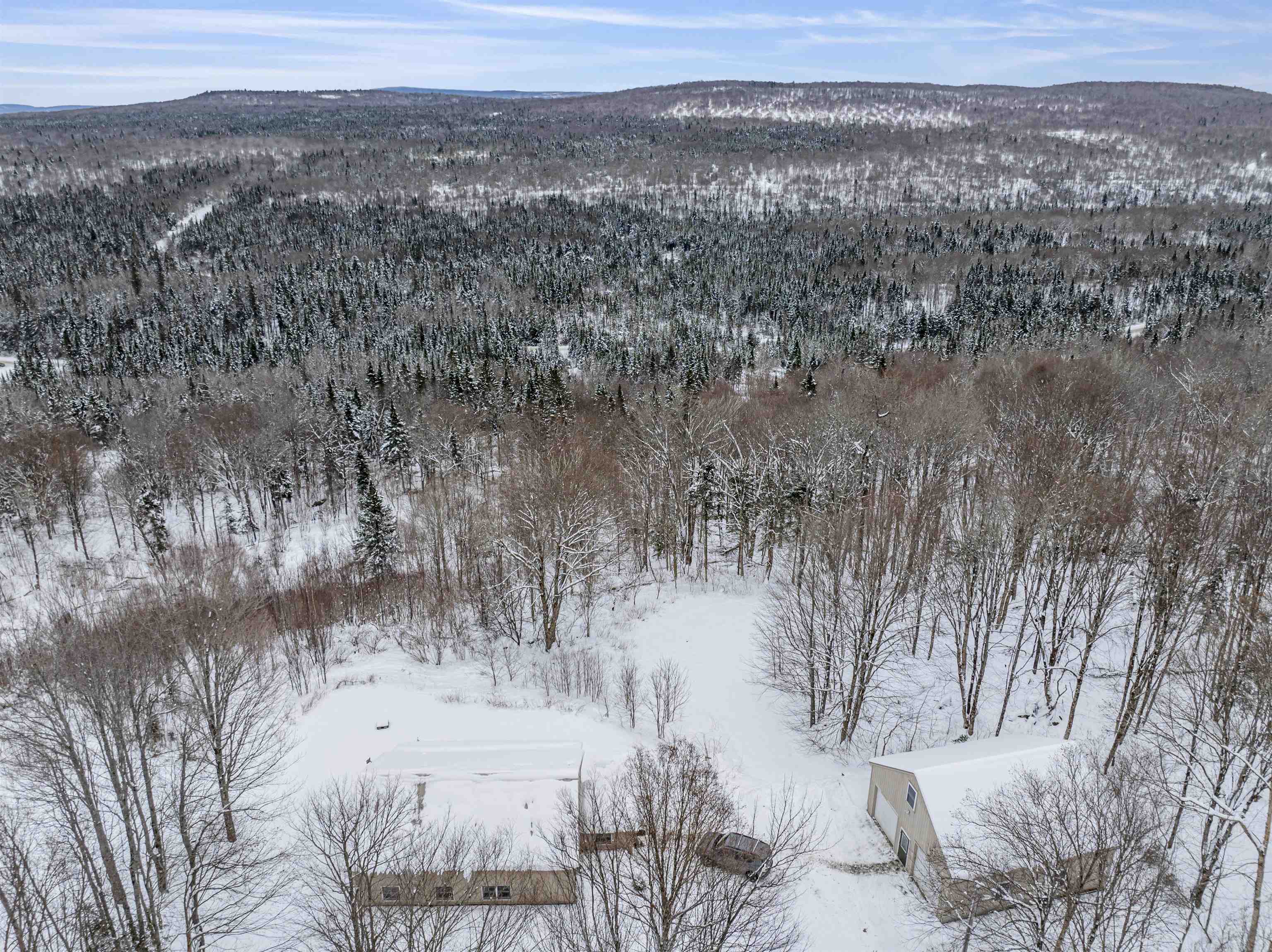 136 Spring Road Pittsburg, NH 03592 - Photo 27 of 35 Gallery Image 27