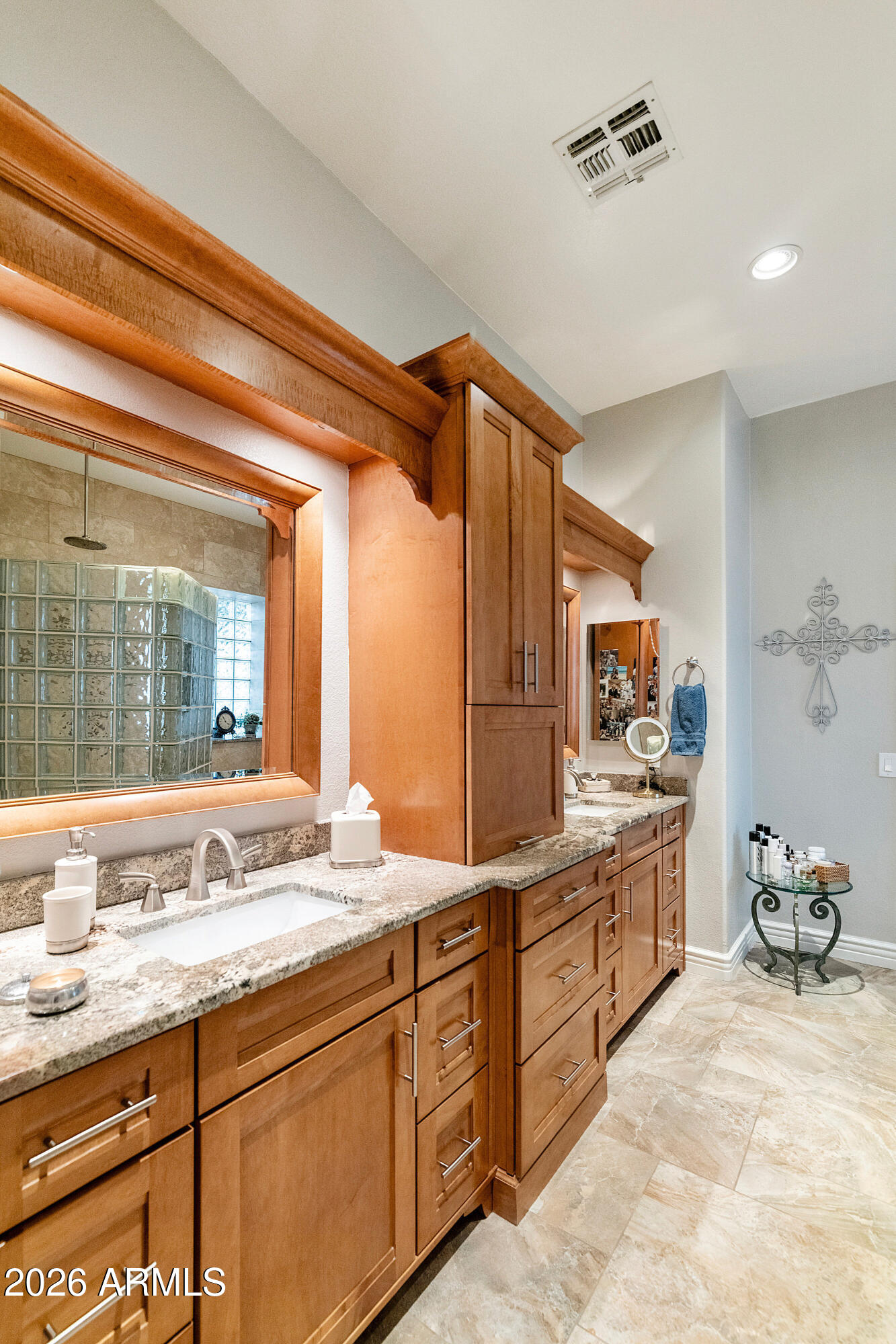 4432 East Walnut Road Gilbert, AZ 85298 - Photo 26 of 63 4432 E Walnut Rd Gilbert AZ-print-025-03