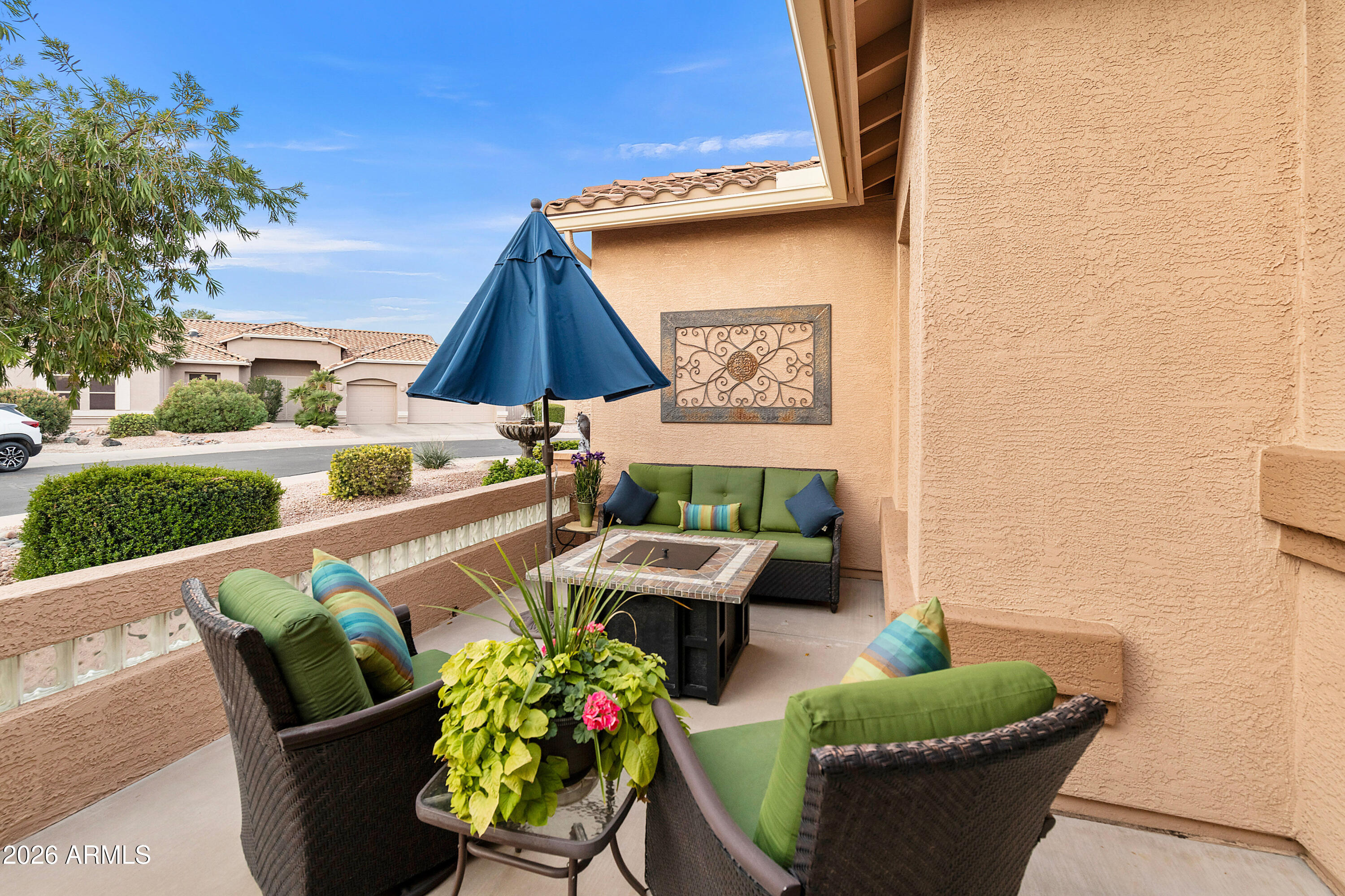 4432 East Walnut Road Gilbert, AZ 85298 - Photo 6 of 63 4432 E Walnut Rd Gilbert AZ-print-005-02