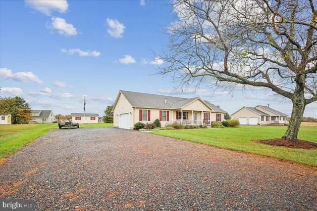 $400,000 | 104 Gadd Drive, Centreville, MD 21617