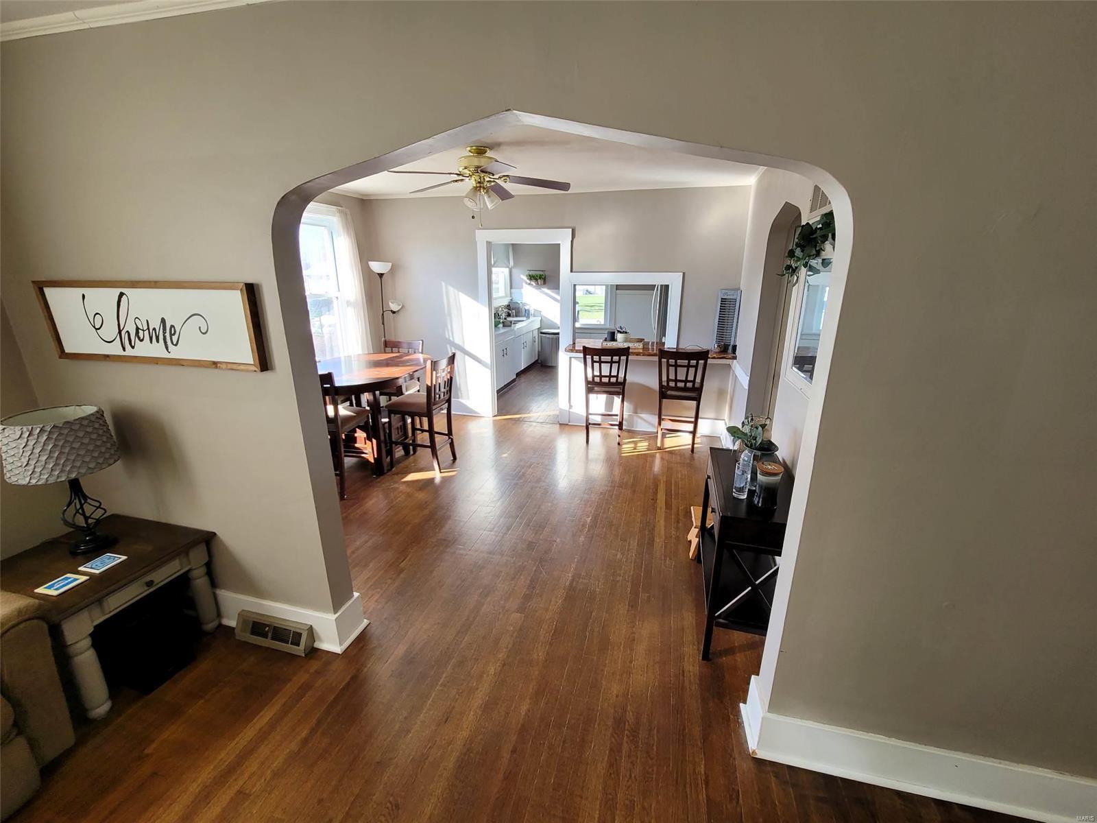 114 South Maple Brighton, IL 62012 - Photo 8 of 27 Gallery Image 8