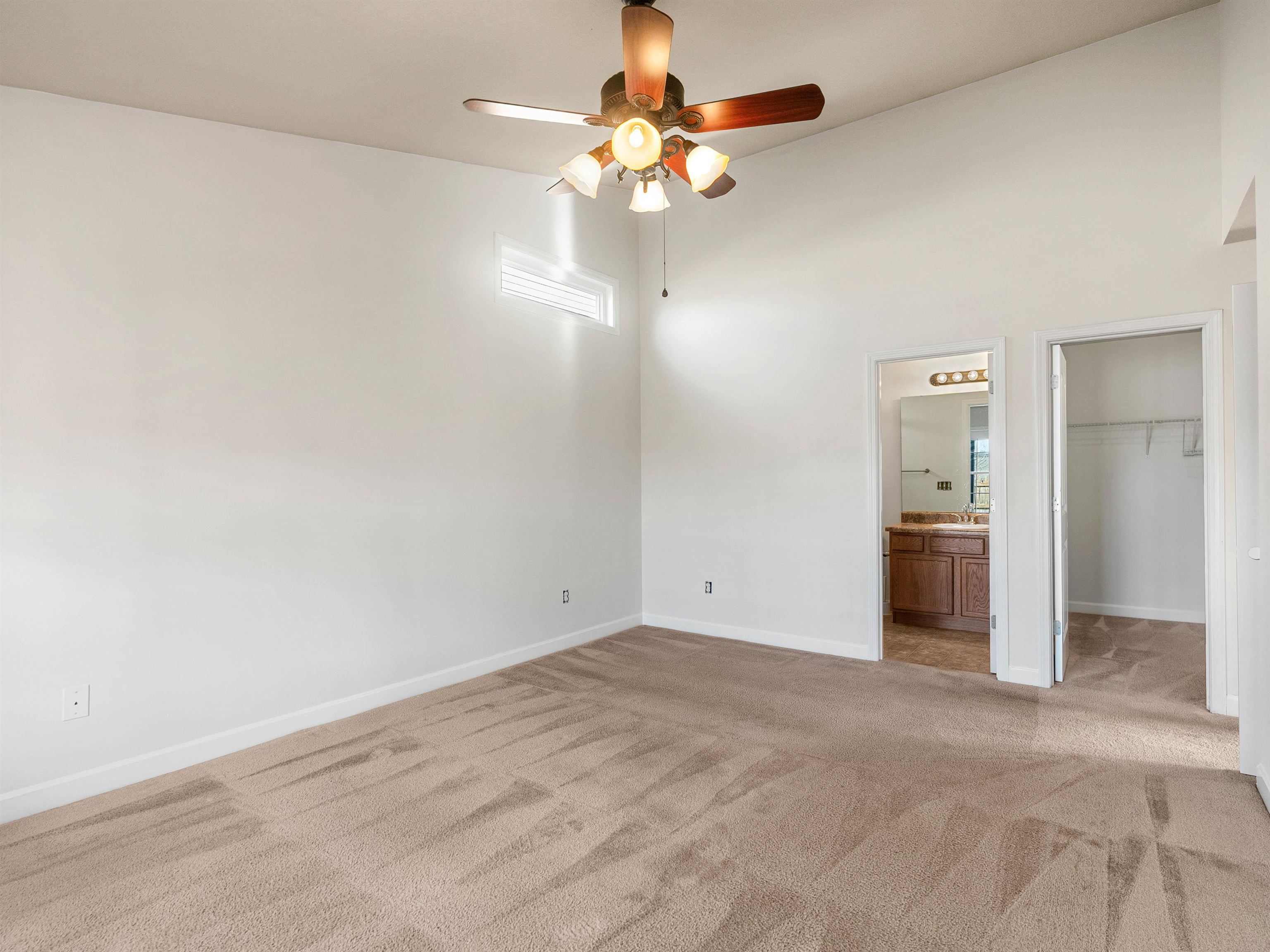 652 Clarion Court Boiling Springs, SC 29316 - Photo 13 of 28