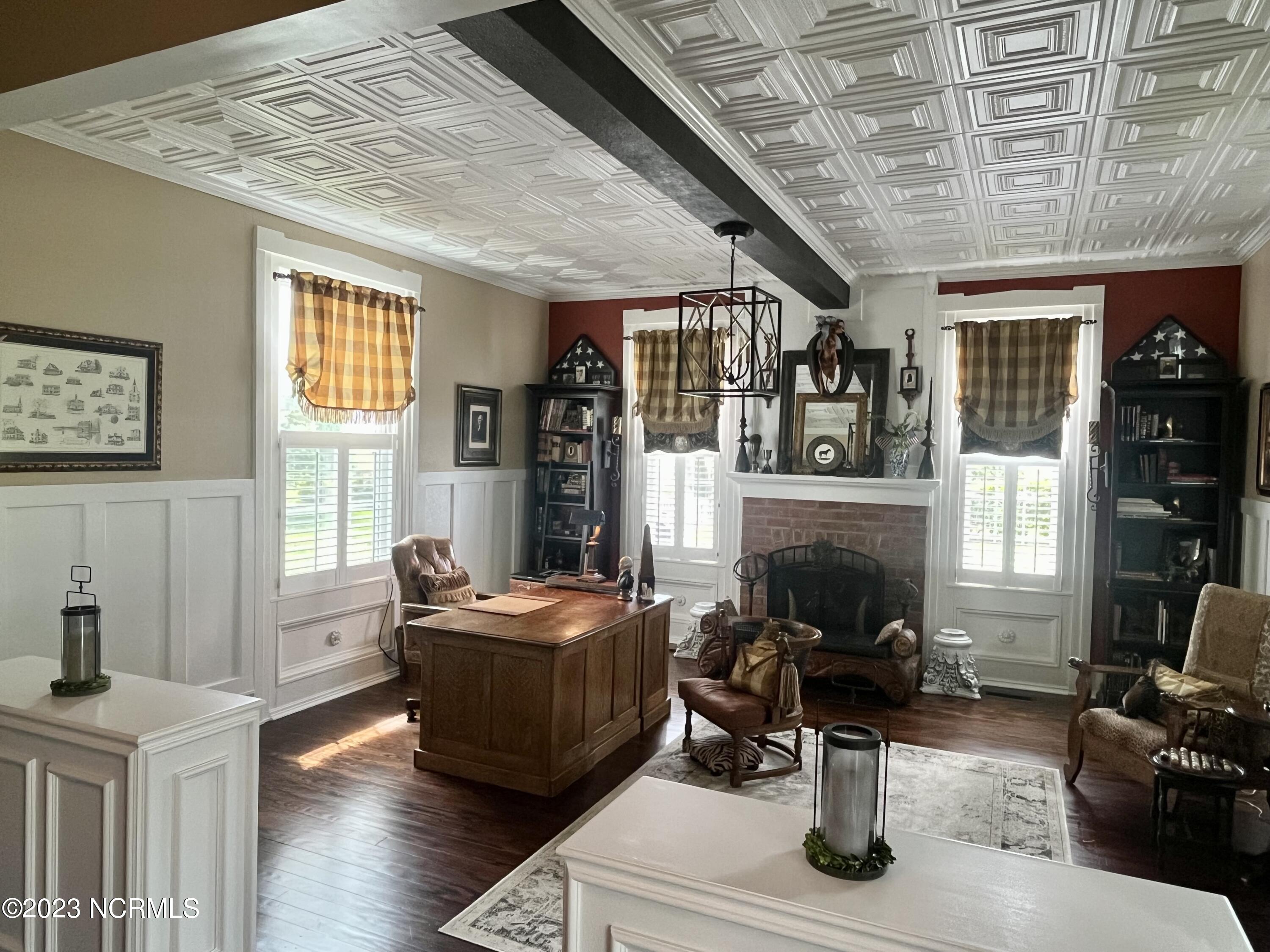 142 Drewery Road Como, NC 27818 - Photo 8 of 113 Living room