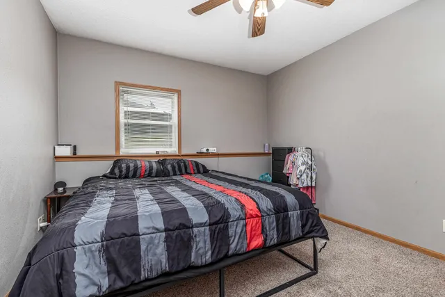 $329,000 | 1400 21st Street, Hazel Green, WI 53811