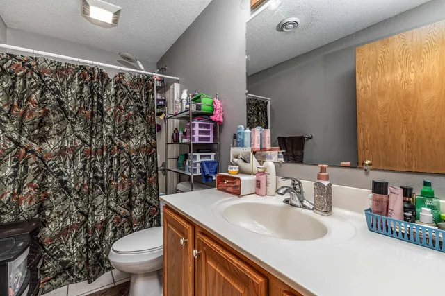 $329,000 | 1400 21st Street, Hazel Green, WI 53811