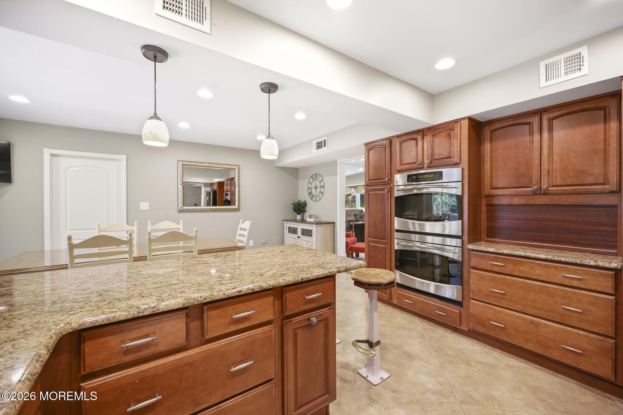 23 Fairview Road Marlboro, NJ 07746 - Photo 8 of 40 17-web-or-mls-LPM_2839