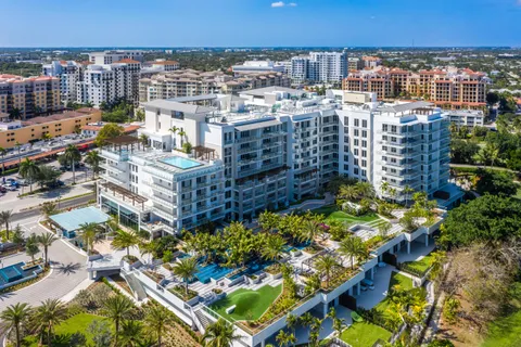 $2,199,999 | 200 Southeast Mizner Boulevard, Unit 104, Boca Raton, FL 33432