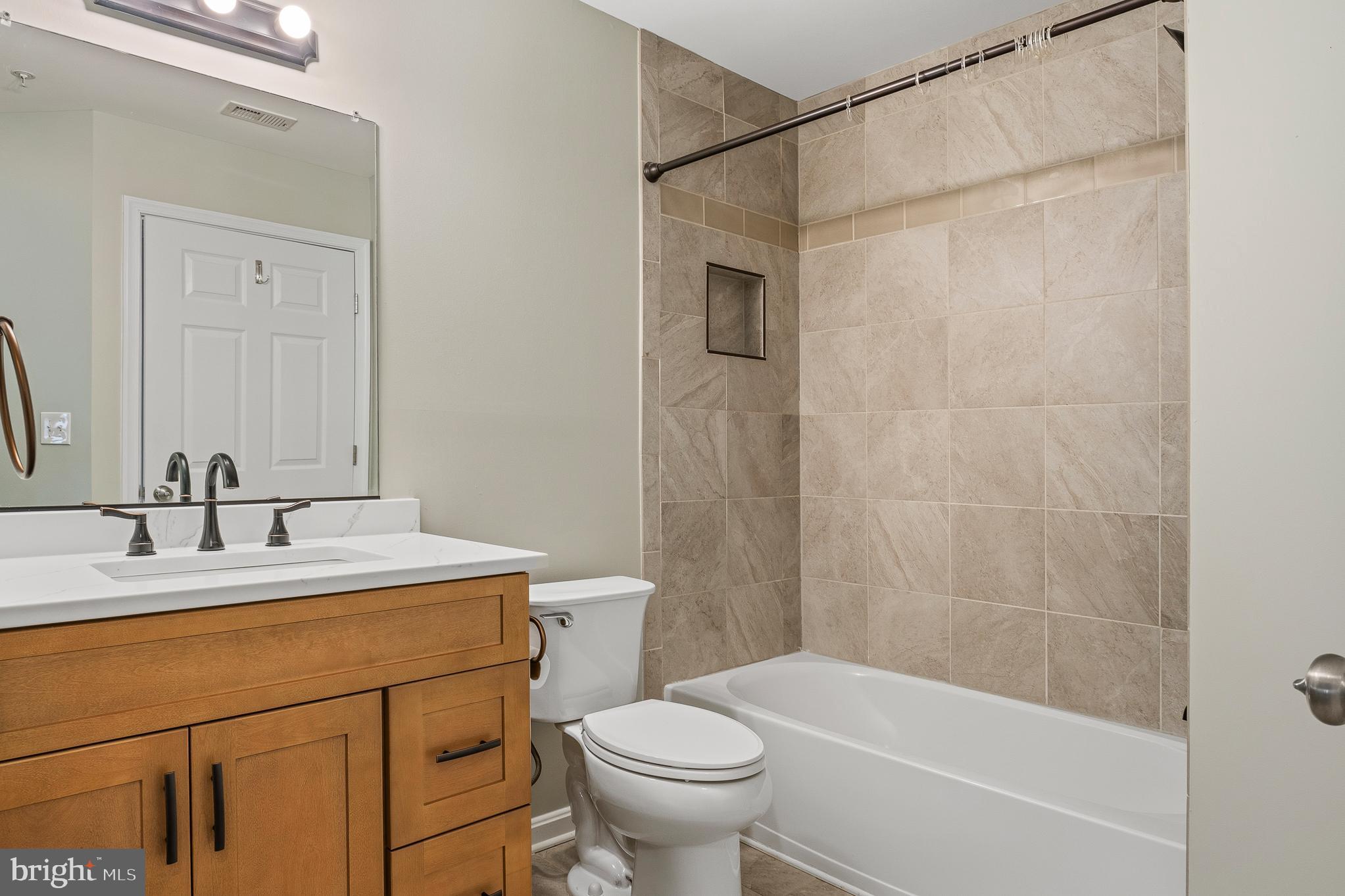 9060 Gracious End Court, Unit 103 Columbia, MD 21046 - Photo 27 of 40