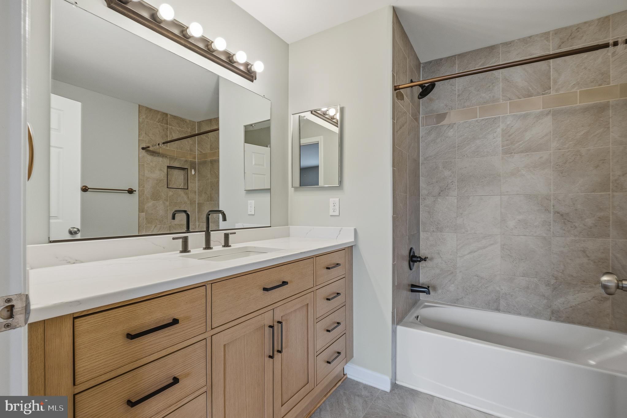9060 Gracious End Court, Unit 103 Columbia, MD 21046 - Photo 32 of 40