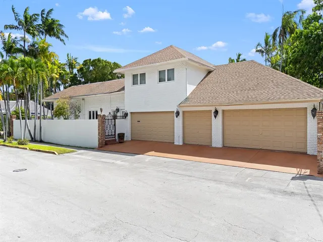 a view of a backyard with patio