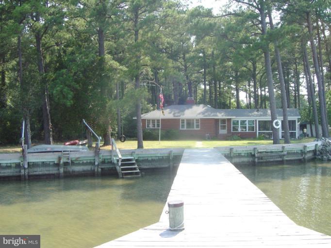 6115 Twin Point Cove Road Cambridge, MD 21613 - Photo 2 of 28 Exterior (Front)