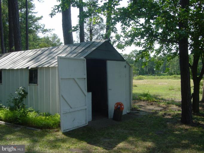 6115 Twin Point Cove Road Cambridge, MD 21613 - Photo 27 of 28 Shed