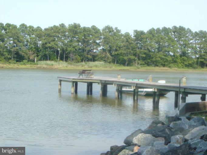 6115 Twin Point Cove Road Cambridge, MD 21613 - Photo 4 of 28 Pier