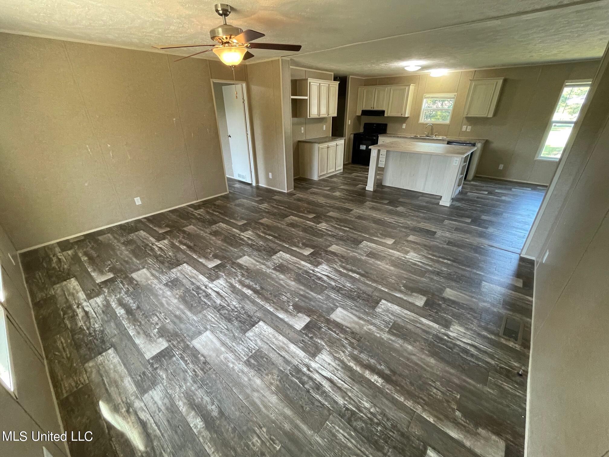 20558 Basch Road Long Beach, MS 39560 - Photo 3 of 21 3